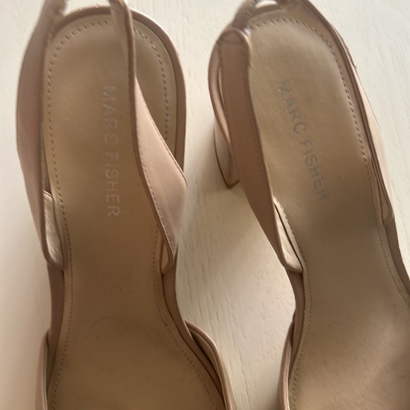 Marc Fisher block heels - Picture 2 of 5